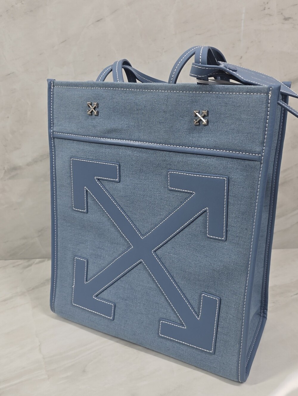 Off-White Light Blue Arrow Canvas Messenger Tote - Picture 2 of 9
